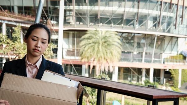 没转正辞职要三天还是一个月