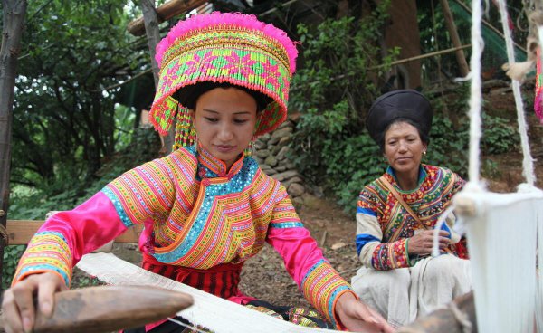 云南傈僳族是个怎样的民族