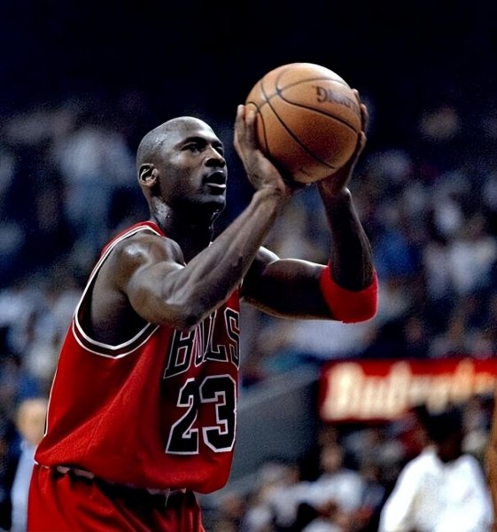 nba常规赛mvp历届得主