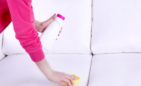洗沙发用什么洗最好