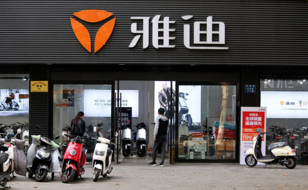 雅迪跟金箭哪个电动车好