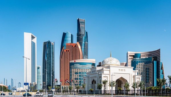 沙特和迪拜不是一个国家吗