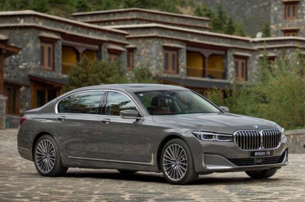 开宝马7系的算是富人吗