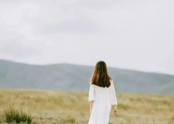 一个人三观正是什么样子