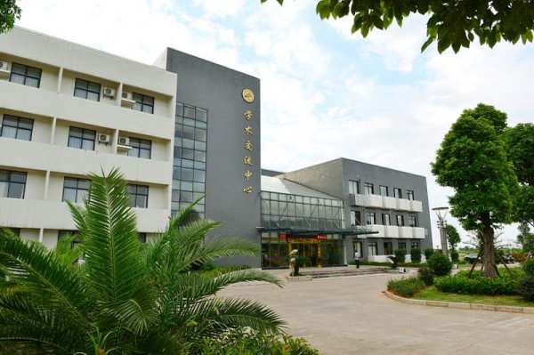 电子科技大学成都学院是几本院校