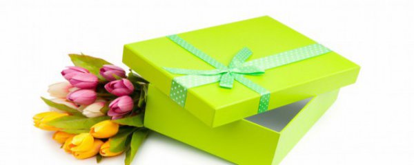 圣诞礼物送给女生什么最好