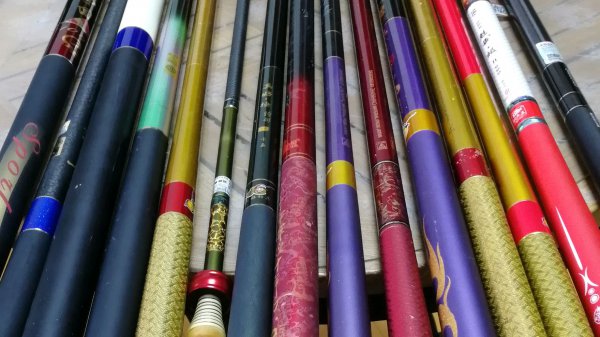 新手钓鱼的鱼竿怎么选