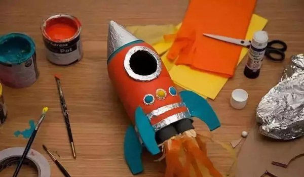 用一个矿泉水瓶子做手工