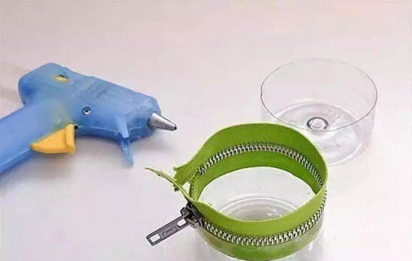 用一个矿泉水瓶子做手工