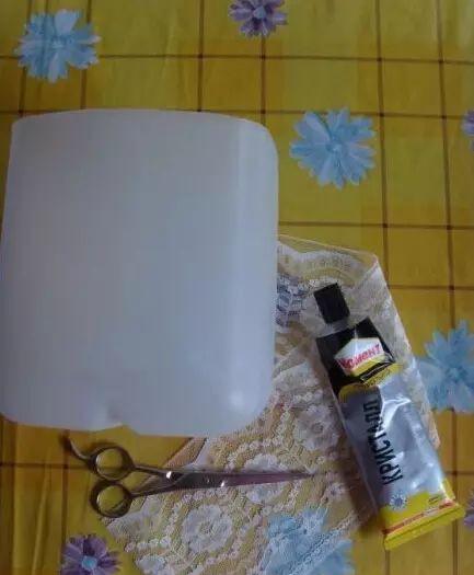 用一个矿泉水瓶子做手工