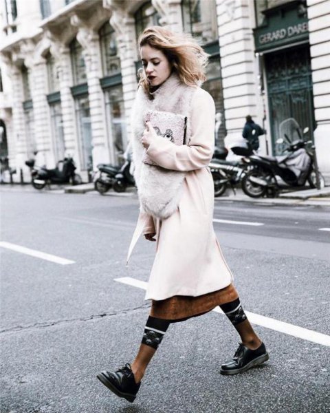 羊绒大衣和羊毛大衣的区别哪个好