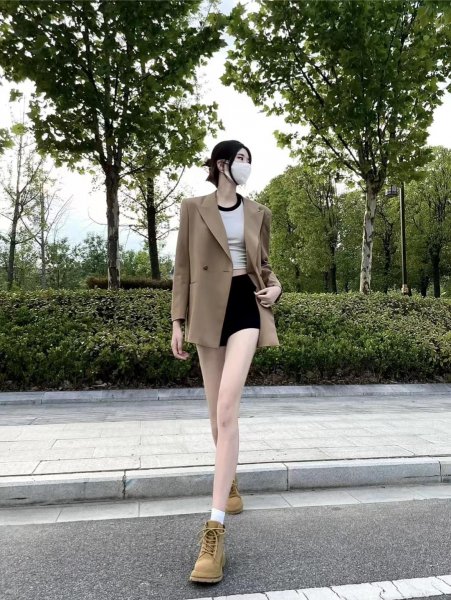 八月份穿什么衣服合适