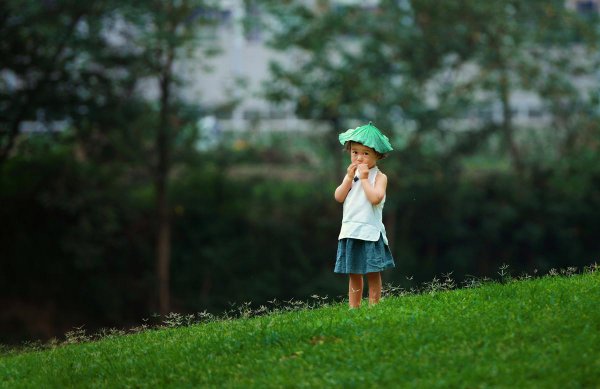 描写儿童天真可爱的诗句