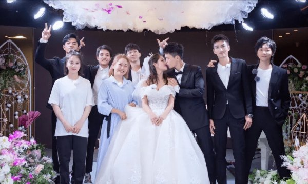 婚礼上新郎告白一分钟的誓词