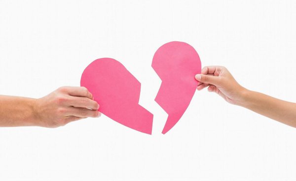 离婚不离家什么意思