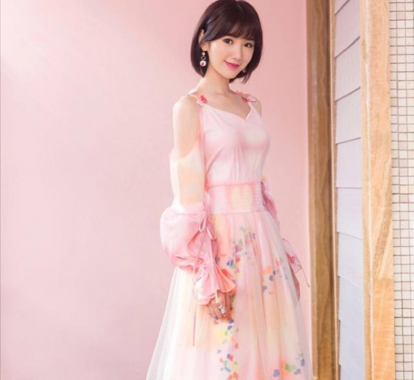 女生喜欢绿色暗示什么特点