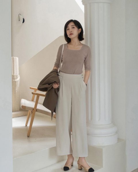 白色裤子配什么颜色上衣好看