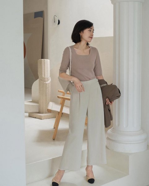 白色裤子配什么颜色上衣好看