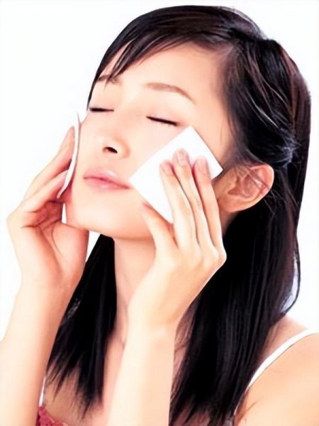 护肤品可以混合牌子使用吗