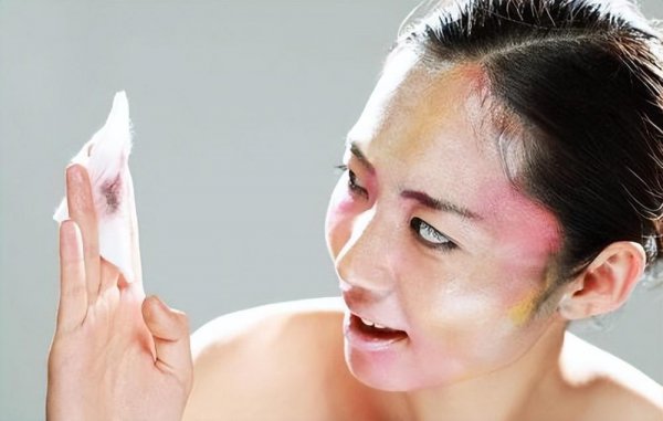 护肤品可以混合牌子使用吗