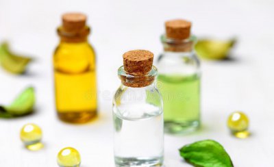 精华什么时候用最有效果 早上还是晚上使用精华液合适