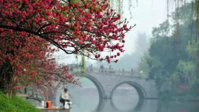 烟花三月下扬州是指哪个城市 指现在的扬州还是南京