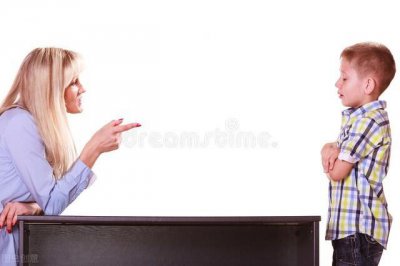 孩子打骂父母怎么处置 小孩子打父母需要怎么教育