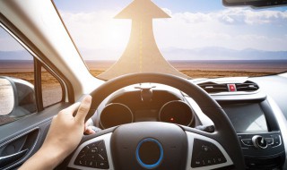 私家车里挂什么物件好 车上挂什么挂件最好