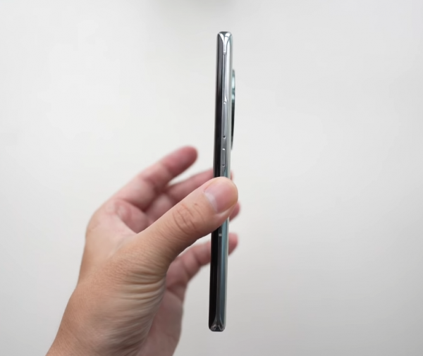 荣耀magic4pro值得入手吗