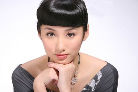 平凡的世界秀莲扮演者是谁