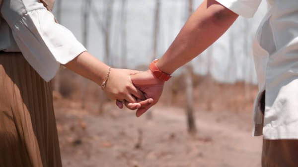 一句话套路女生喜不喜欢你