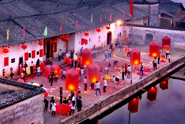 全客家人主要分布在哪里