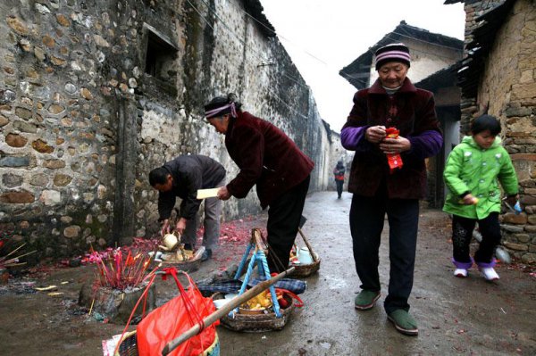 全客家人主要分布在哪里
