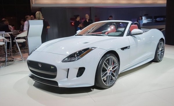 便宜性能好的跑车车型