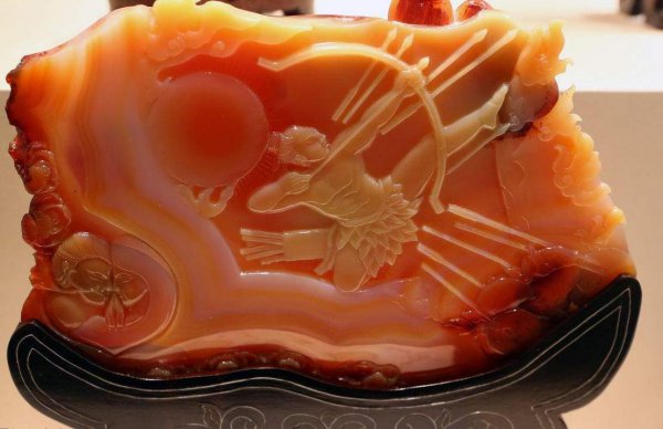 玛瑙手镯怎么鉴别真假