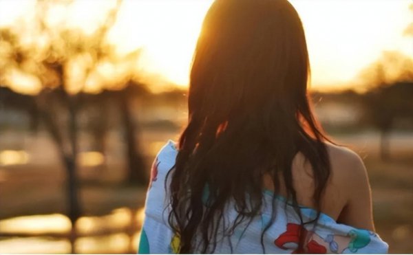 怎么样才能让老公更爱你离不开你