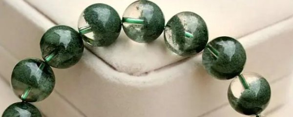 幽灵的佩戴方法与禁忌