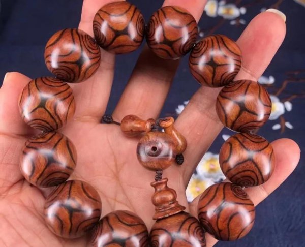 手串什么木材质的好