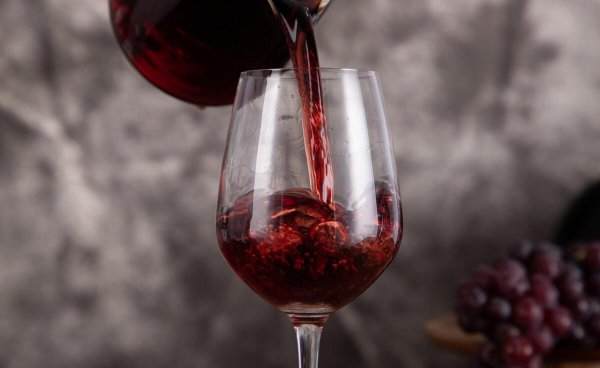 红酒度数一般多少度算高