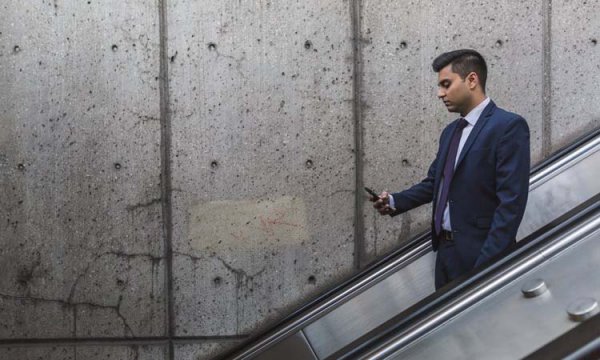 年轻人适合做什么行业