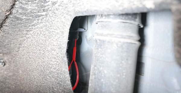 充电枪锁死拔不下来是什么原因