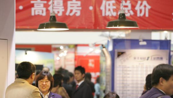 买房为什么选边户不选中间户