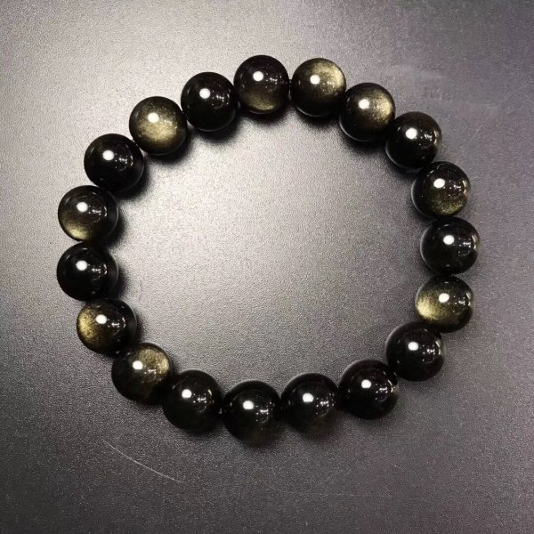 冰种黑曜石和玻璃区别