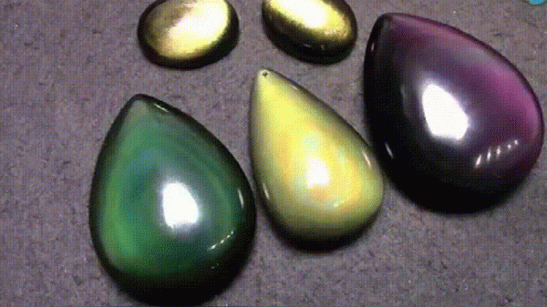 冰种黑曜石和玻璃区别