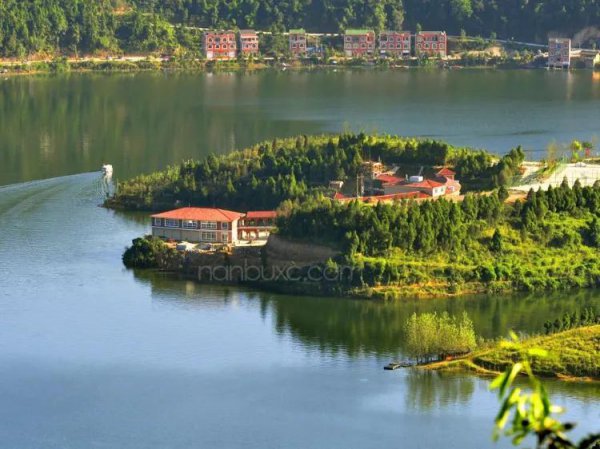 南充一日游必到景点