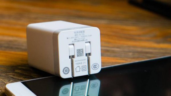 手机闪充还是快充好