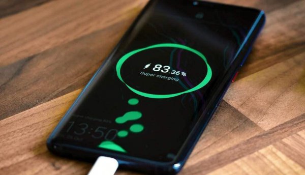 手机闪充还是快充好