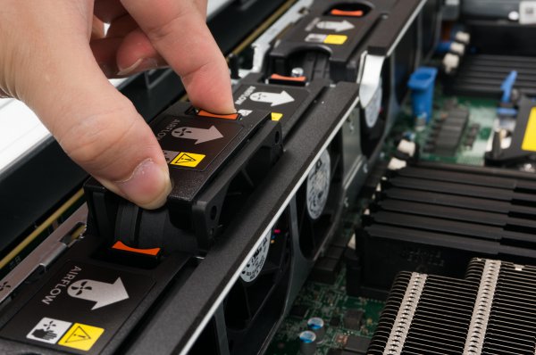 热插拔是什么意思