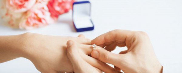 如何辨别钻石的好坏