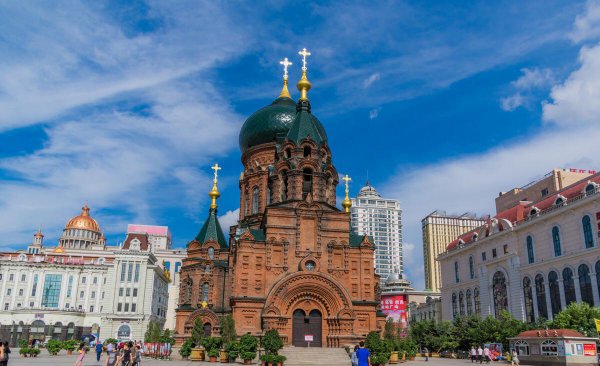 国内避暑胜地有哪些